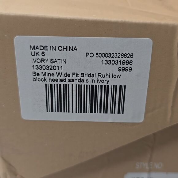 NIB Be Mine Rhinestone Buckle Satin Block Heel Sandals Sz 8 - Picture 9 of 10